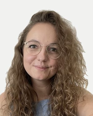 1. Amandine
